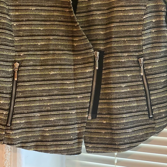 Blazer. Size 16. - Picture 3 of 8